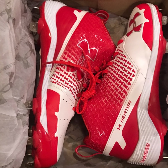 Under Armour “Heater” cleats - red / white - Picture 1 of 8